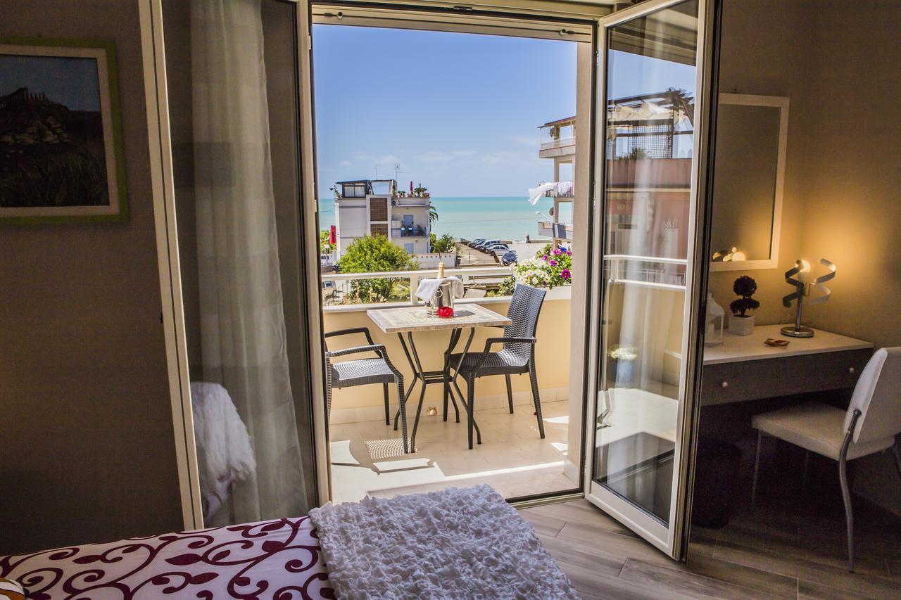 Le Notti Di Morfeo Bed & Breakfast San Leone Dış mekan fotoğraf